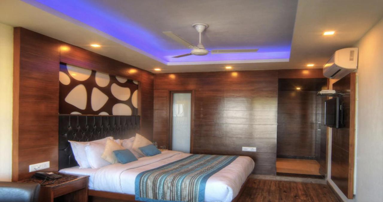 Hotel Sanobar The Midtown Mussoorie Exterior foto